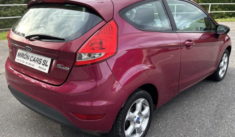 
								Ford Fiesta Trend 1.4 TDCI 70 C.V full									