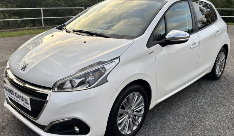 
								Peugeot 208 Style 1.6 BlueHDI 75 C.V. full									