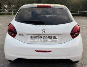 Peugeot 208 Style 1.6 BlueHDI 75 C.V.