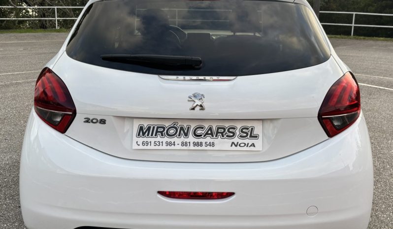 
								Peugeot 208 Style 1.6 BlueHDI 75 C.V. full									