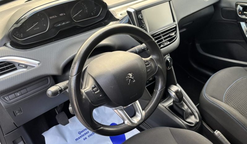 
								Peugeot 208 Style 1.6 BlueHDI 75 C.V. full									