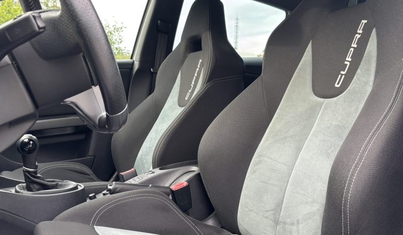 
								Seat Leon Cupra R 2.0 TSI 265 C.V. full									