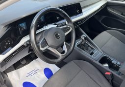 
										Volkswagen Golf 8 Advance 2.0 TDI 115 C.V. full									