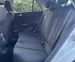 
										Volkswagen T-Roc Life 2.0 TDI 115 C.V. full									