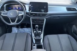 
										Volkswagen T-Roc Life 2.0 TDI 115 C.V. full									