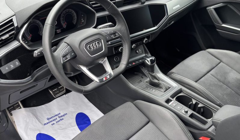 
								Audi Q3 Sportback Black Line 35 TDI 150 C.V. S-Tronic. full									