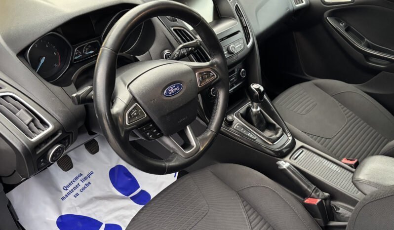 
								Ford Focus SportBreak Titanium 1.6 TDCI 115 C.V. full									