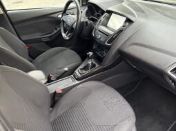 
										Ford Focus SportBreak Titanium 1.6 TDCI 115 C.V. full									