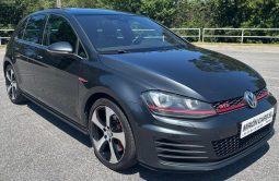 Volkswagen Golf GTI VII Performance 2.0 TSI 230 C.V. DSG.
