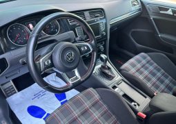 
										Volkswagen Golf GTI VII Performance 2.0 TSI 230 C.V. DSG. full									