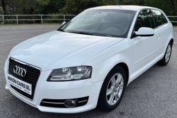 
										Audi A3 Advanced 1.6 TDI 105 C.V. full									
