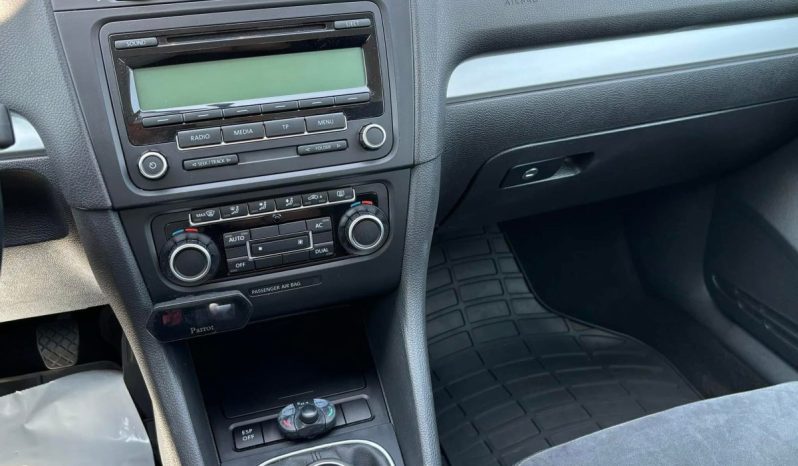 
								Volkswagen Golf VI Sport 1.4 TSI 122 C.V. full									