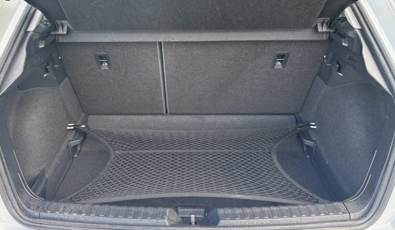 
								Audi A1 Sportback Adrenalin 25 TFSI 95 C.V. full									