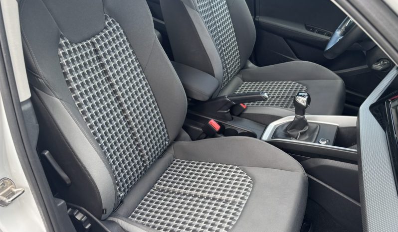 
								Audi A1 Sportback Adrenalin 25 TFSI 95 C.V. full									