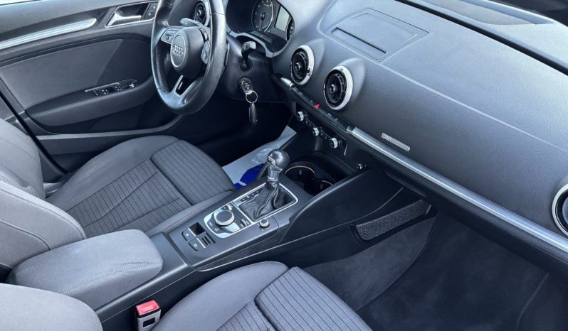 
								Audi A3 Sportback S-Line 35 TFSI 150 C.V. S-Tronic. full									