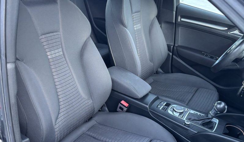 
								Audi A3 Sportback S-Line 35 TFSI 150 C.V. S-Tronic. full									