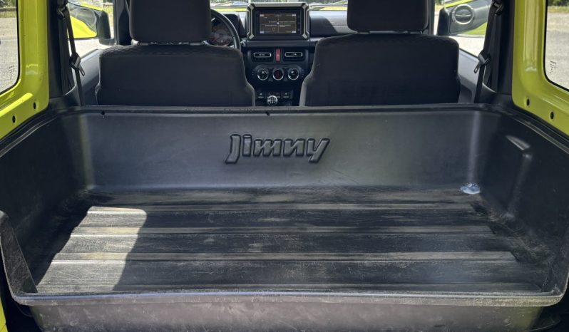 
								Suzuki Jimny Mode3 AllGrip 1.5i 100 C.V. full									