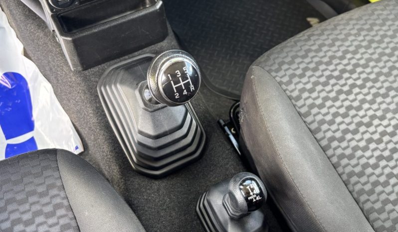 
								Suzuki Jimny Mode3 AllGrip 1.5i 100 C.V. full									