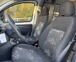 
										Fiat Fiorino Cargo Base 1.3 Multijet 75 C.V. full									