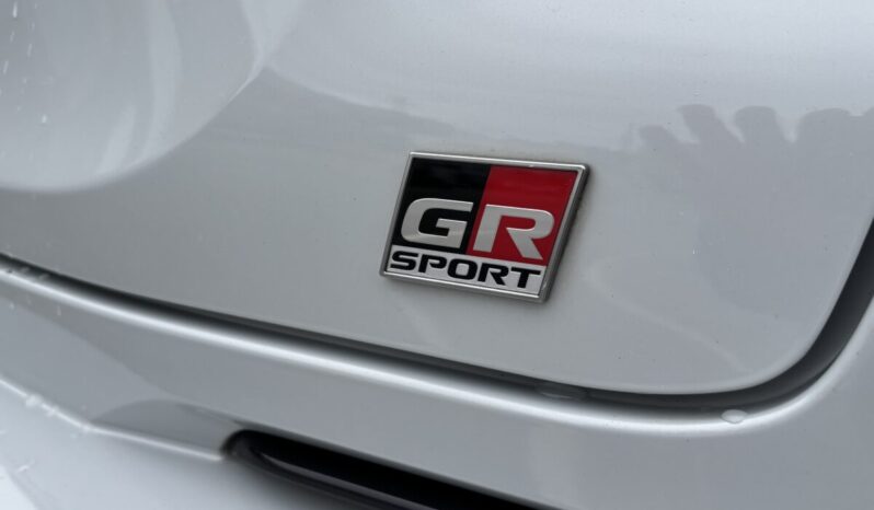 
								Toyota C-HR 2.0 180H GR Sport full									