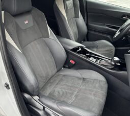 
										Toyota C-HR 2.0 180H GR Sport full									