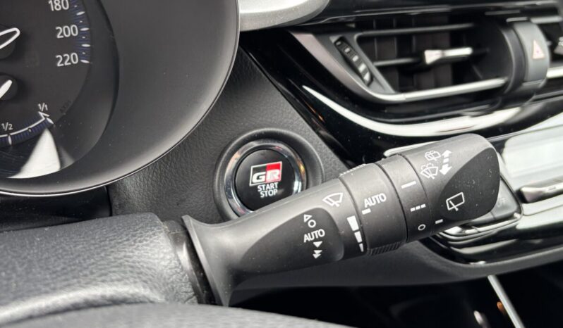 
								Toyota C-HR 2.0 180H GR Sport full									
