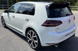 Volkswagen Golf VII GTI CLUBSPORT 2.0 TSI 265 C.V. DSG.
