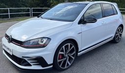 
										Volkswagen Golf VII GTI CLUBSPORT 2.0 TSI 265 C.V. DSG. full									