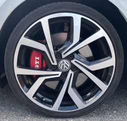 
										Volkswagen Golf VII GTI CLUBSPORT 2.0 TSI 265 C.V. DSG. full									