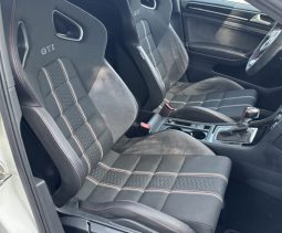 
										Volkswagen Golf VII GTI CLUBSPORT 2.0 TSI 265 C.V. DSG. full									