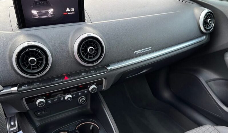 
								Audi A3 Sportback S-Line 35 TDI 150 C.V. full									
