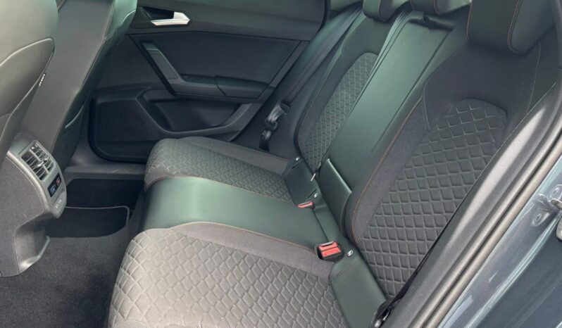 
								Seat León FR 1.5 TSI 150 C.V. full									