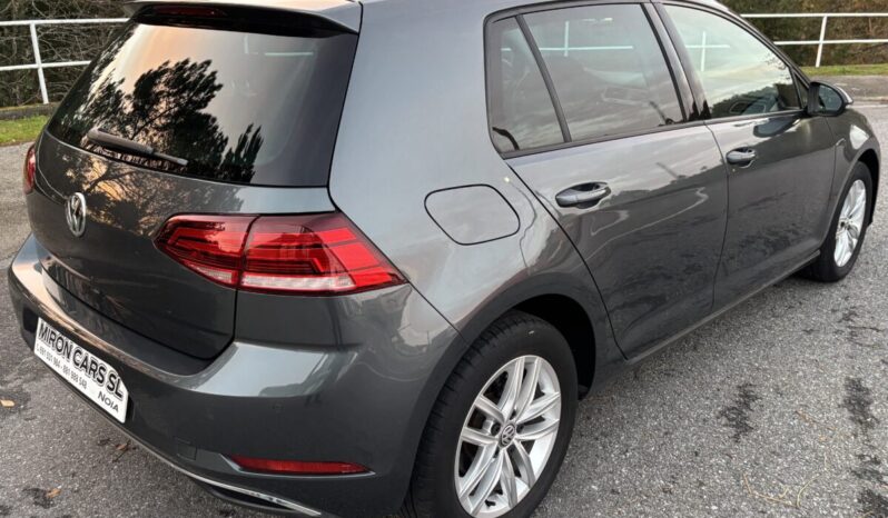 
								Volkswagen Golf 7.5 Advance 1.6 TDI 116 C.V. full									