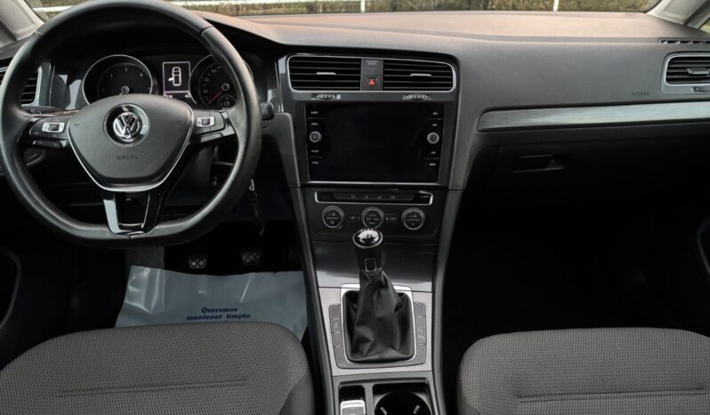 
								Volkswagen Golf 7.5 Advance 1.6 TDI 116 C.V. full									