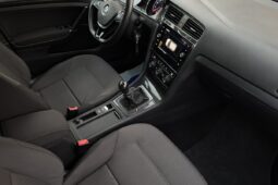 
										Volkswagen Golf 7.5 Advance 1.6 TDI 116 C.V. full									