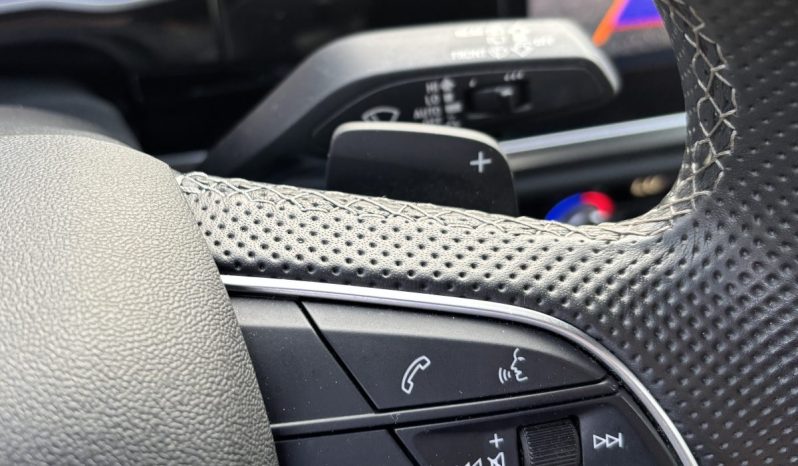 
								Audi Q3 Sportback Black Line 35 TDI 150 C.V. S-Tronic. full									