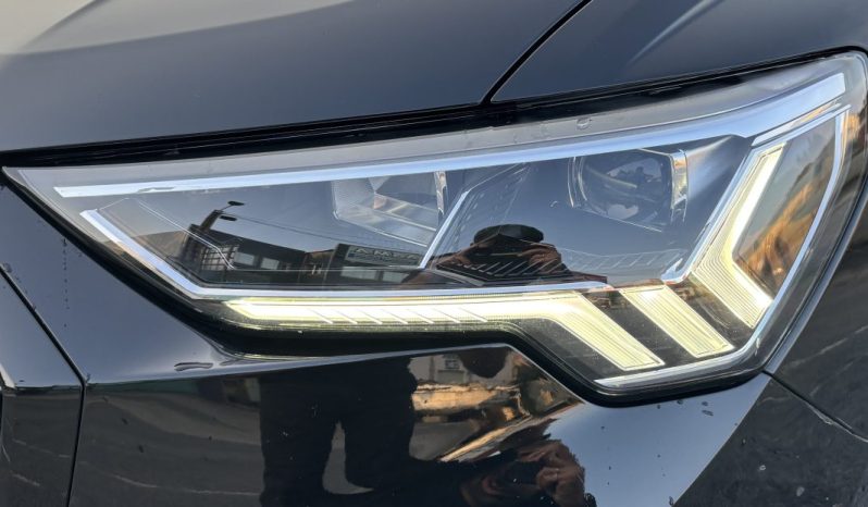 
								Audi Q3 Sportback Black Line 35 TDI 150 C.V. S-Tronic. full									