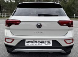 
										Volkswagen T-Roc Life 1.0 TSI 110 C.V. full									