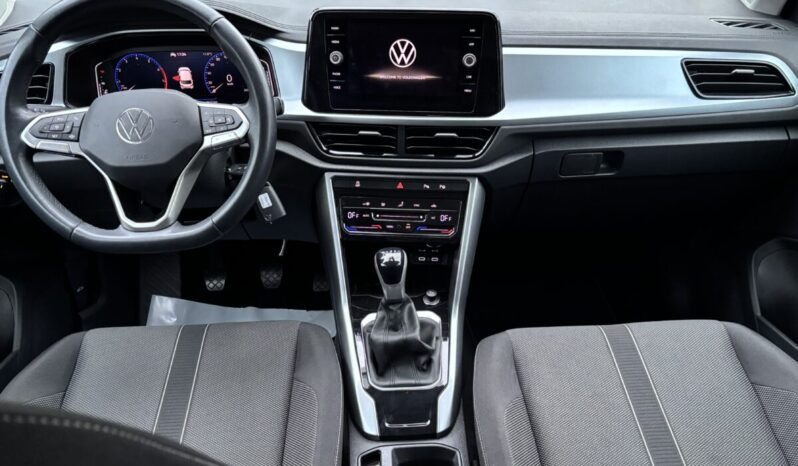 
								Volkswagen T-Roc Life 1.0 TSI 110 C.V. full									