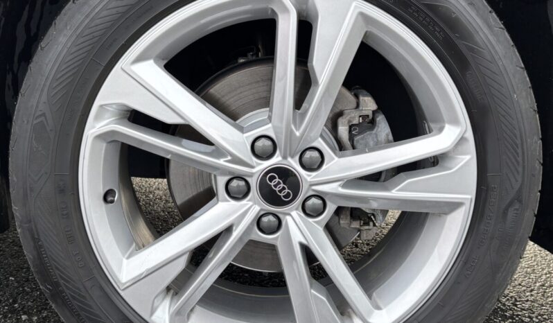 
								Audi Q3 Sportback S-Line 35 TFSI 150 C.V. HEV. S-Tronic. full									
