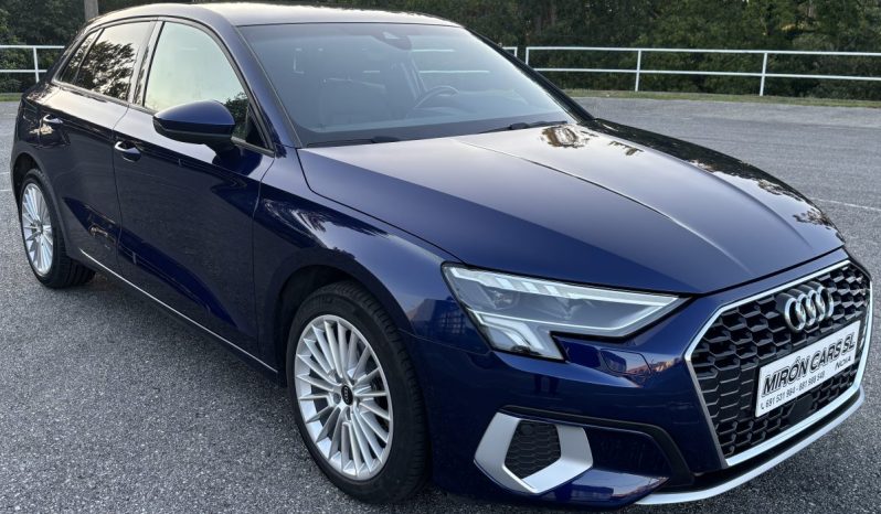
								Audi A3 Sportback Advanced 30 TDI 115 C.V. full									