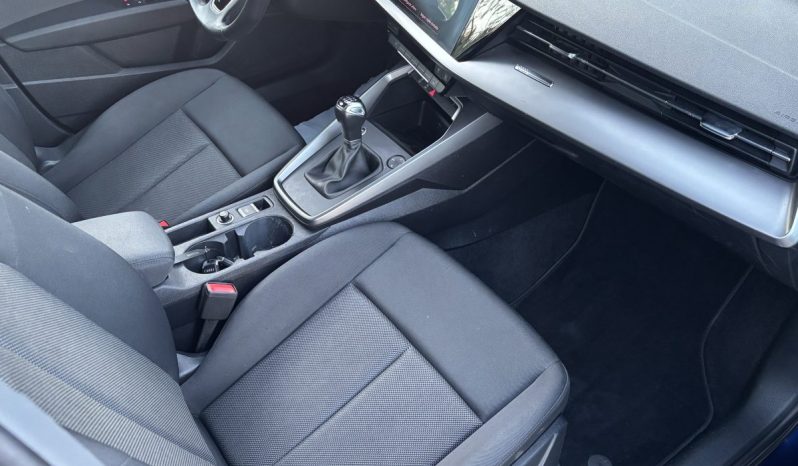 
								Audi A3 Sportback Advanced 30 TDI 115 C.V. full									
