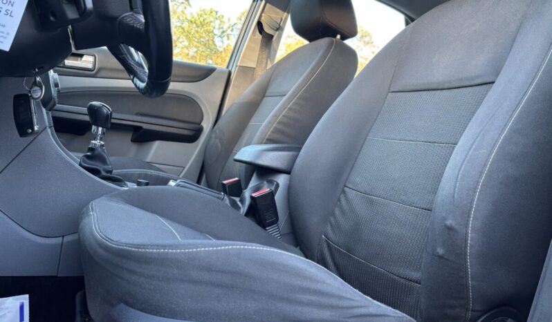
								Ford Focus Titanium 2.0 TDCI 136 C.V. full									