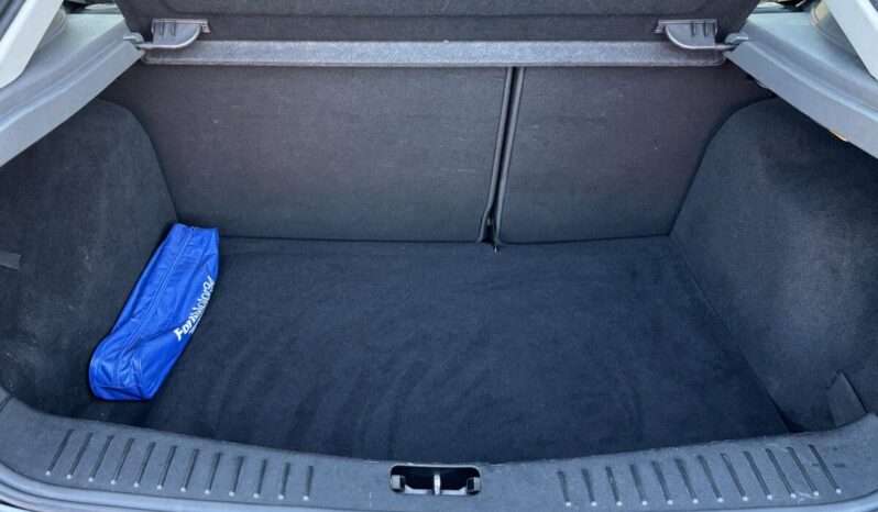 
								Ford Focus Titanium 2.0 TDCI 136 C.V. full									
