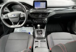 
										Ford Focus ST-LINE 1.5 Ecoblue 120 C.V. full									